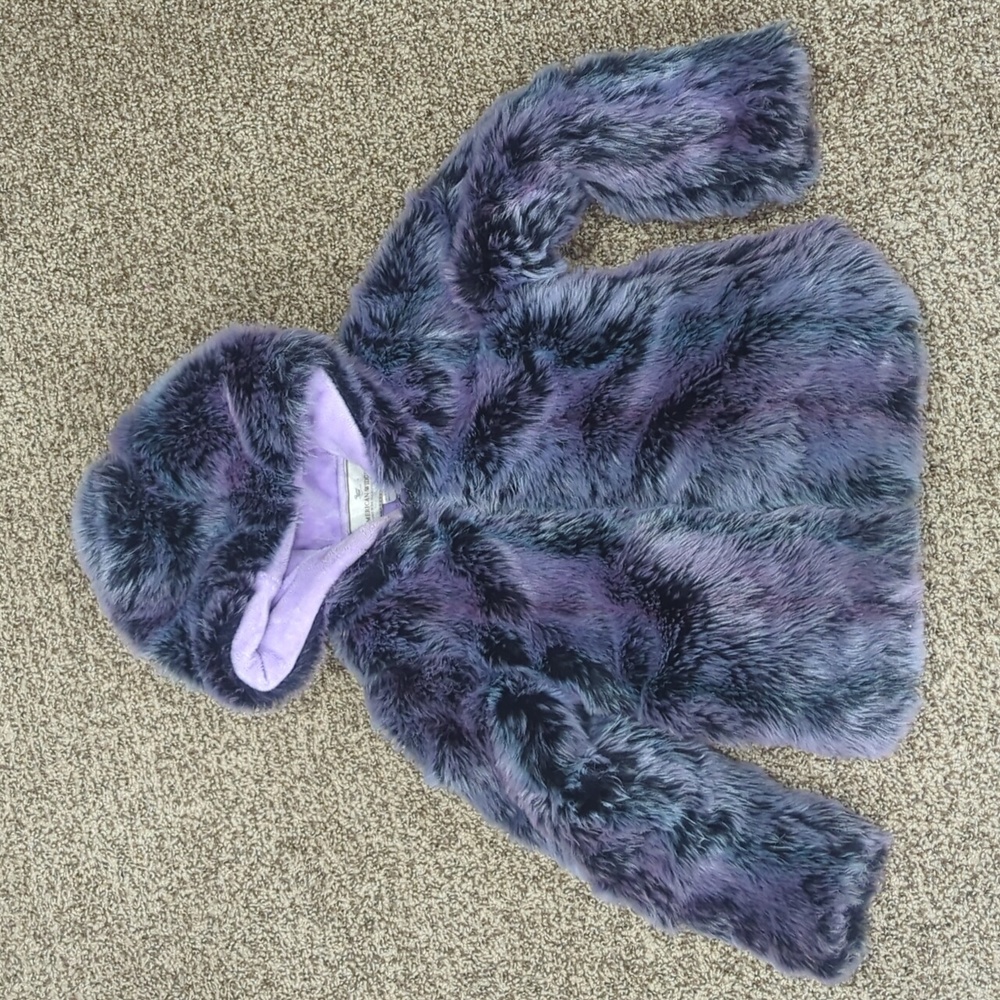 American Widgeon size 5 faux fur purple fuzzy hooded coat